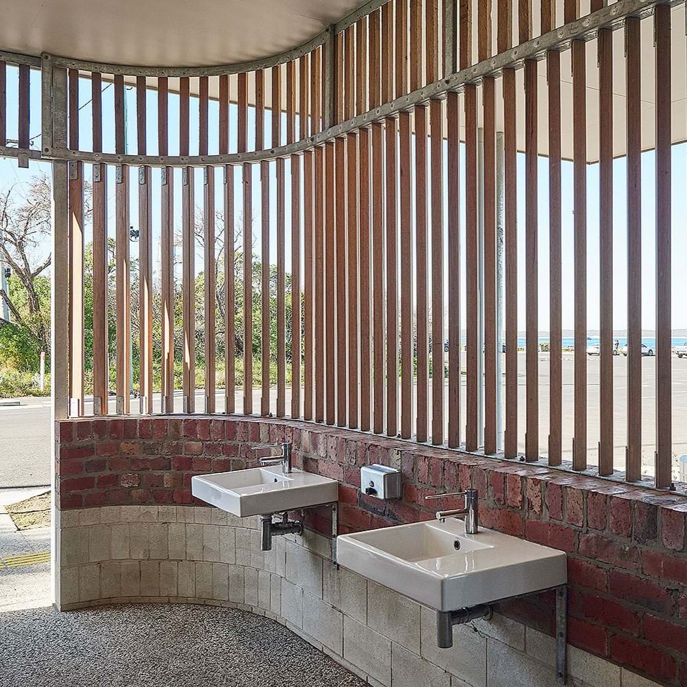 Stonehouse + Irons Architecture